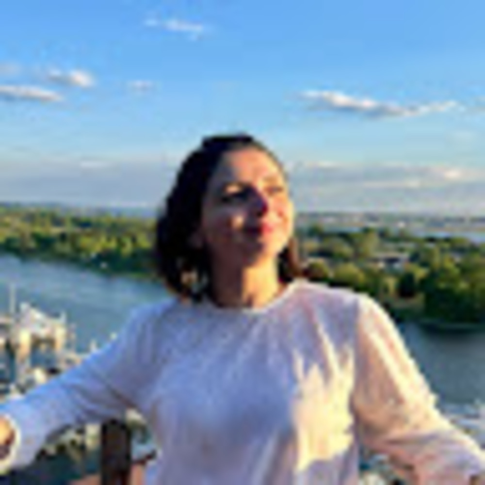 Meet your Posher, Helida